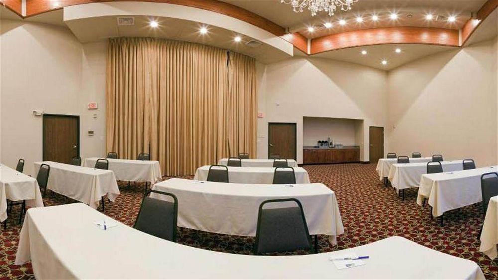 Hotel Express & Houston-downtown Convention Center By Ihg 3*