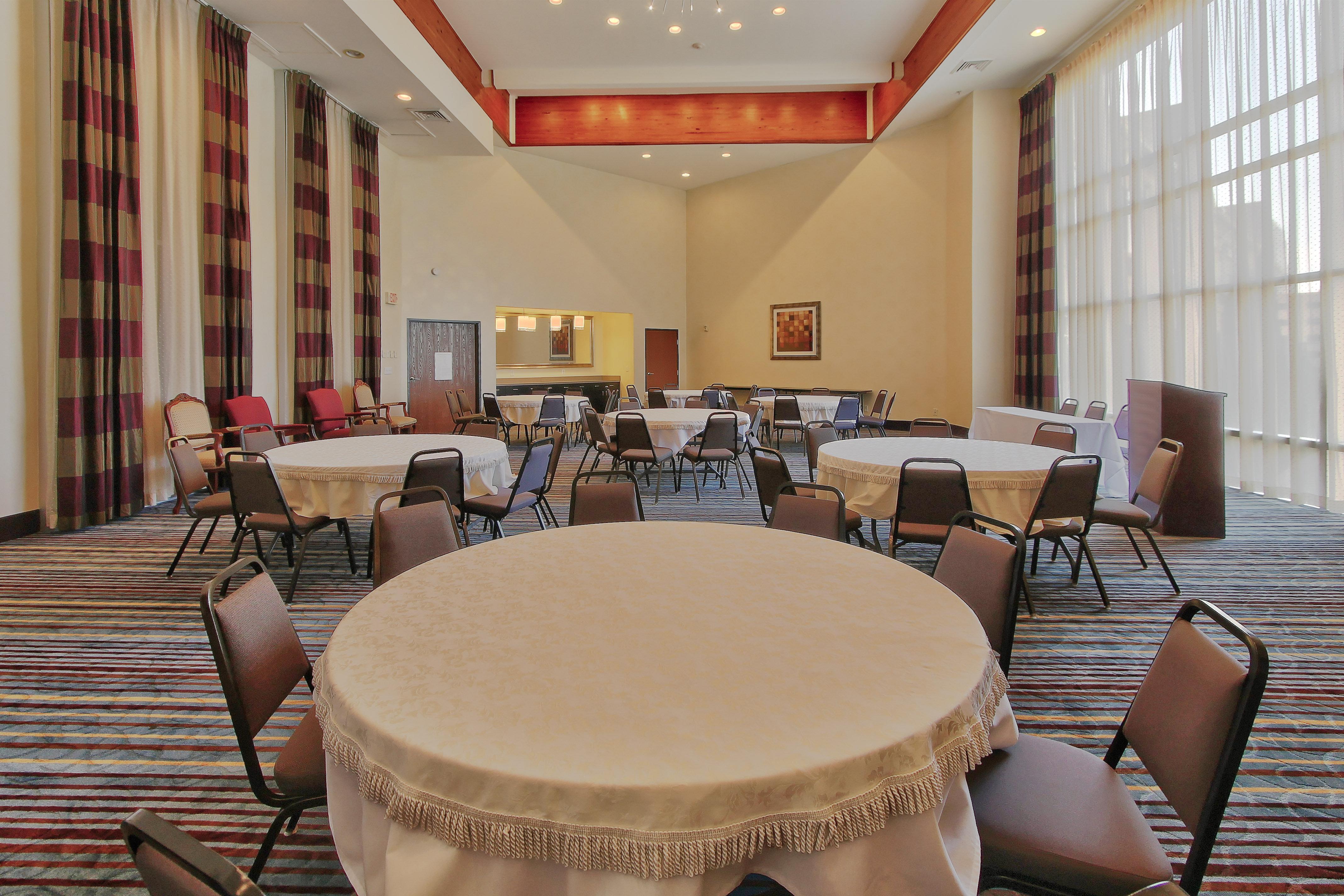Express & Houston-downtown Convention Center By Ihg 3*