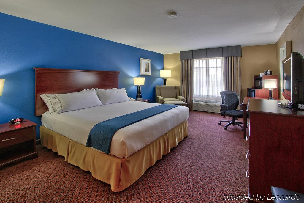 Hotel Express & Houston-downtown Convention Center By Ihg